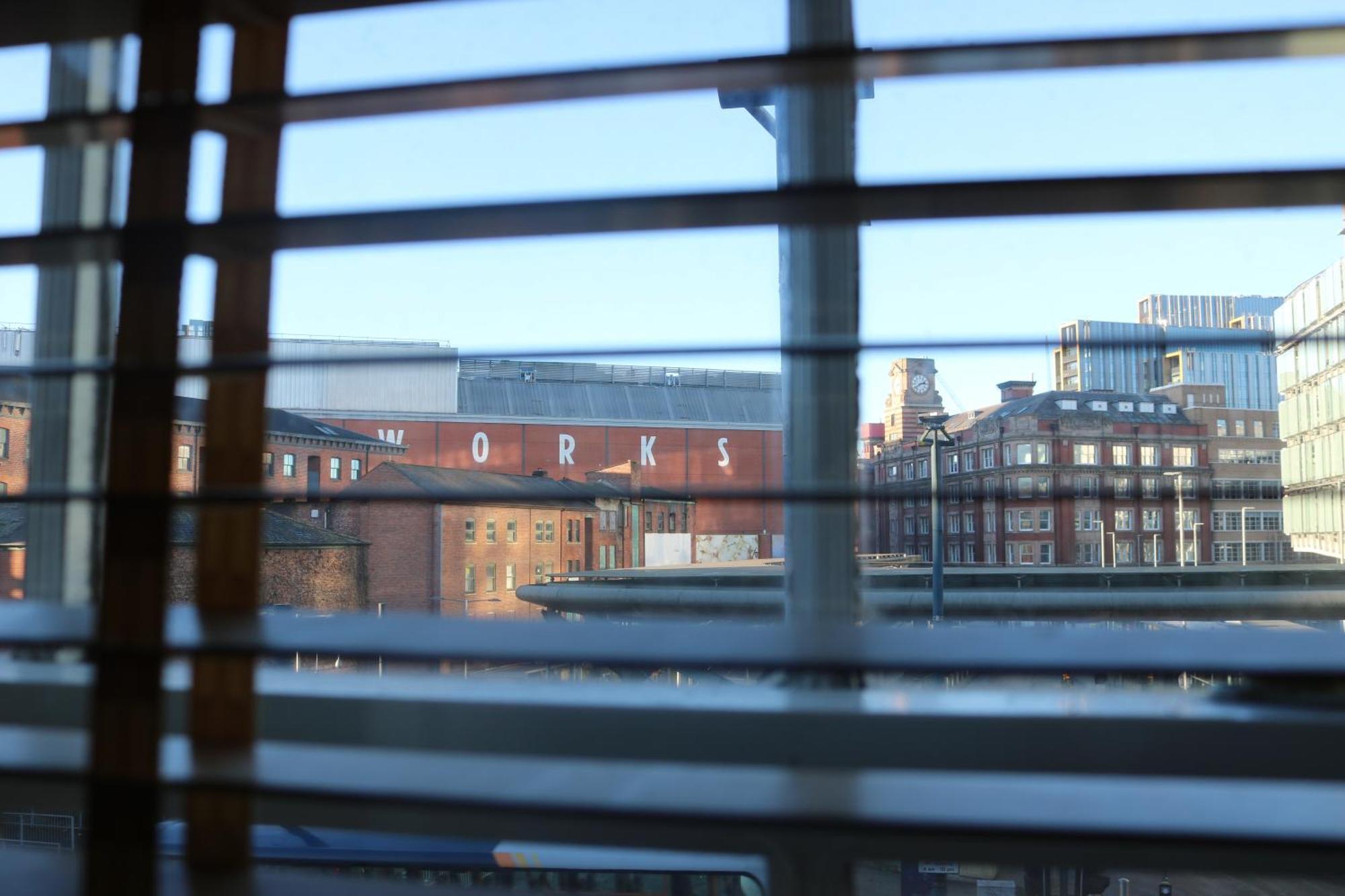 Lower Turks Head Manchester Bagian luar foto